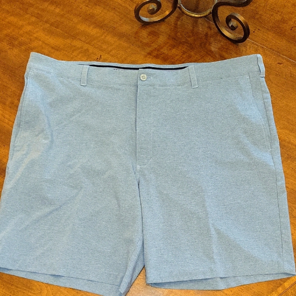 PGA Tour Men's Light Gray Flat Front Shorts